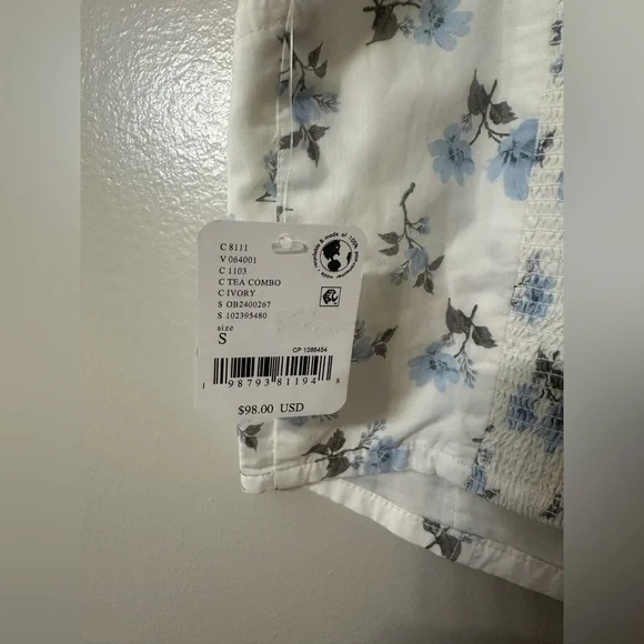 NWT Free People Wild Flowers Top Small -Sold Out Online - Picture 4 of 4